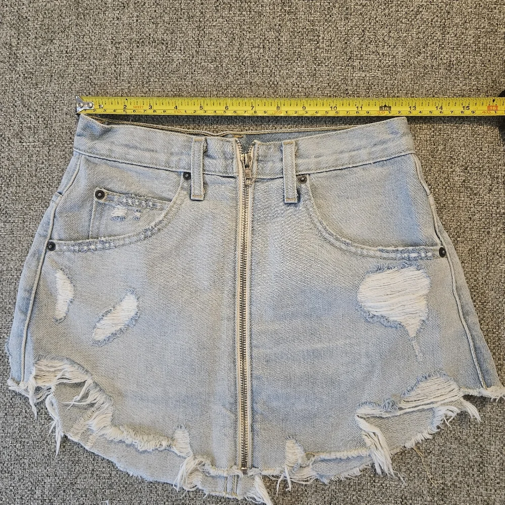 CARMAR Dallas Beatrice Zip Front Denim Mini Skirt US Size 25